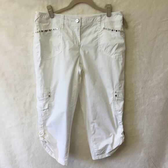 White House Black Market Pants - White House Black Market White Capri Jeans